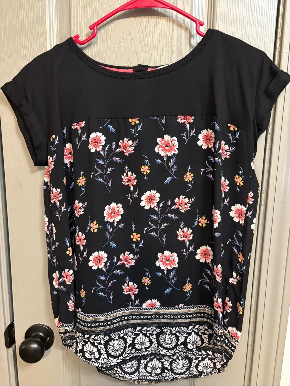 Rewind Black Floral Short Sleeve Blouse